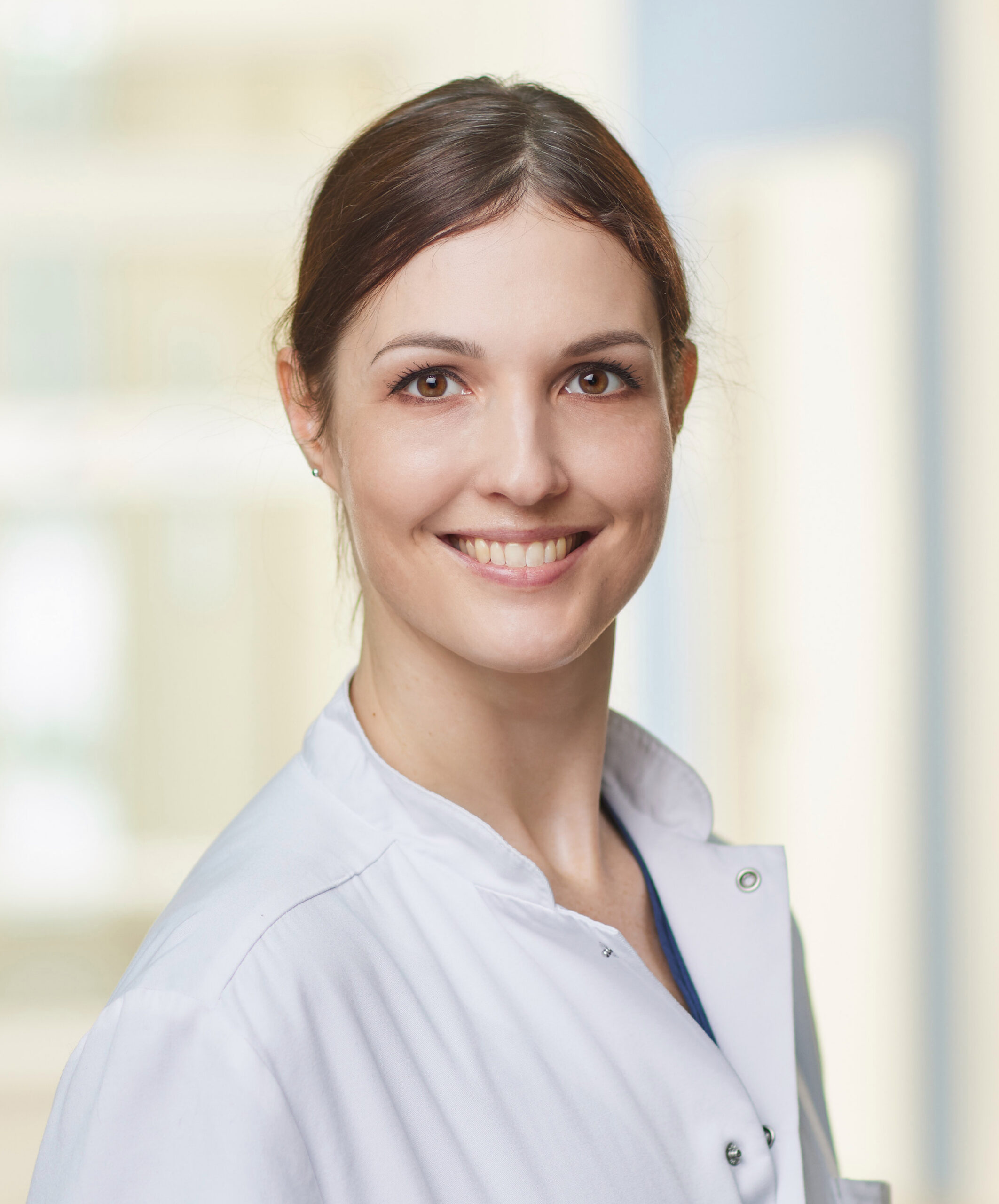 Dr. Marith Arning