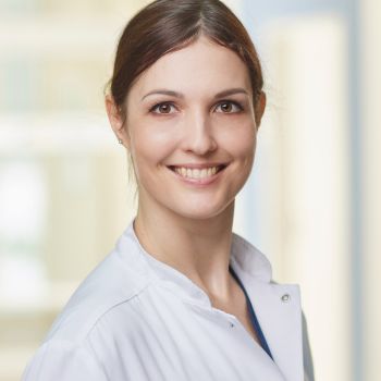 Dr. Marith Arning
